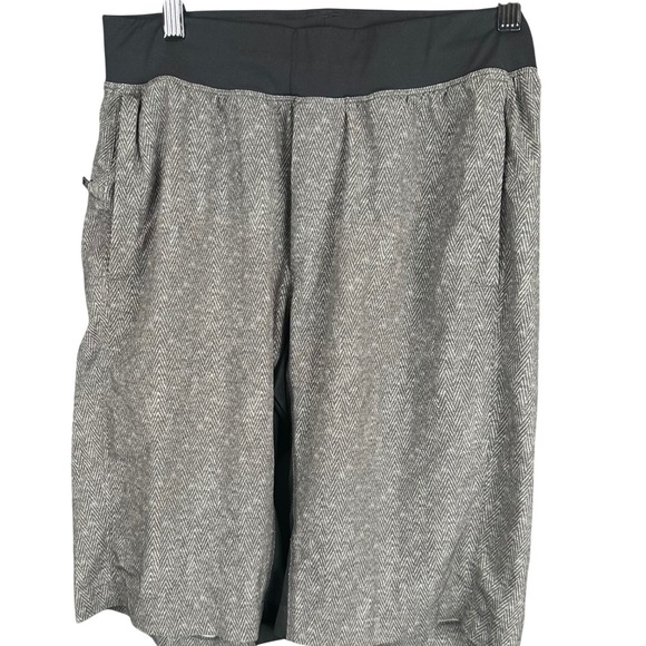 Lululemon Other - Lululemon Mens Grey Herringbone Athletic Training Shorts Black Waistband